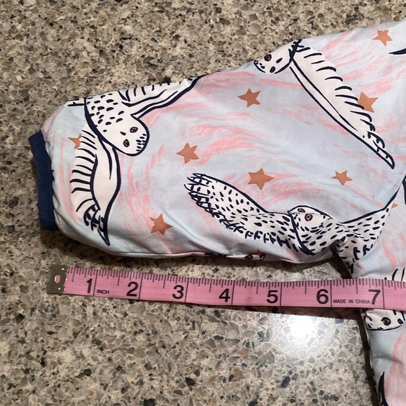 Size 3-6 mos Patagonia reversible hooded jacket - Picture 9 of 11